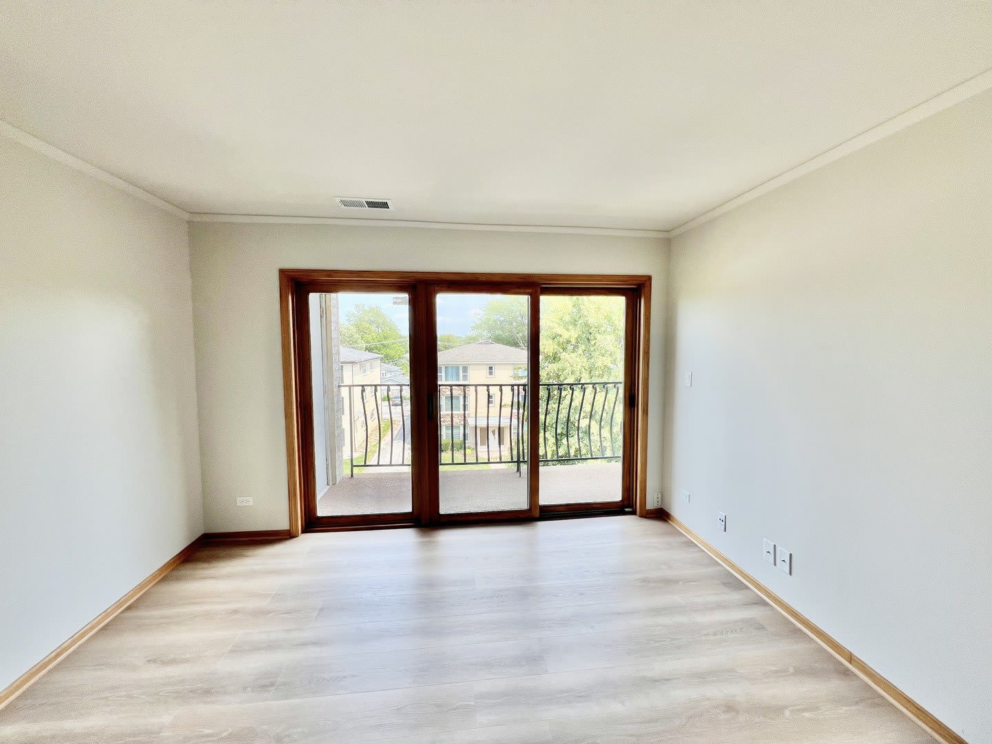 10418 S Keating Avenue – photo 4
