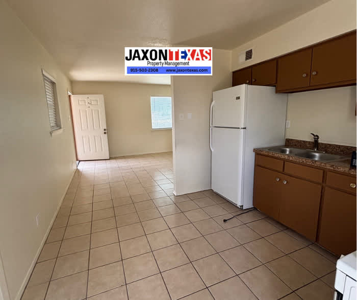 6376 Santiago Street – photo 4