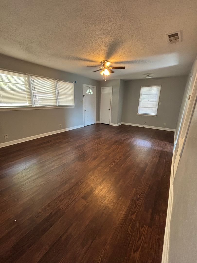 Gorgeous 3 Bedroom Home in Bossier – photo 2