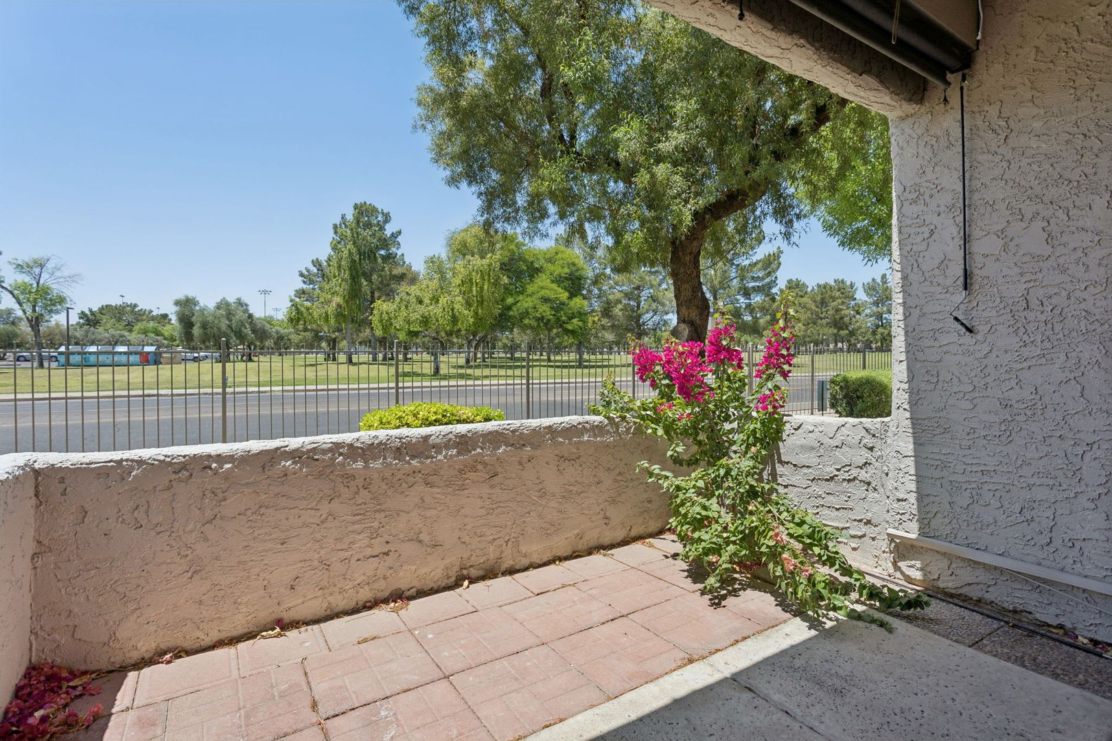 4444 E Paradise Village Pkwy 129 – photo 1