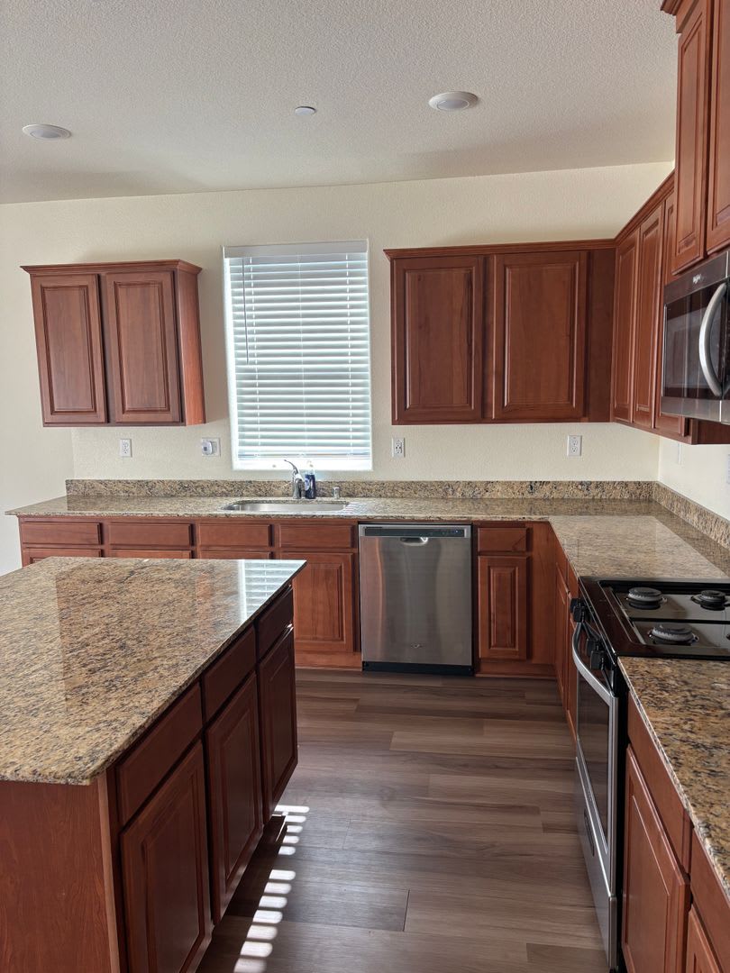 3 BD 2/BA House in Marysville COMING SOON! – photo 3