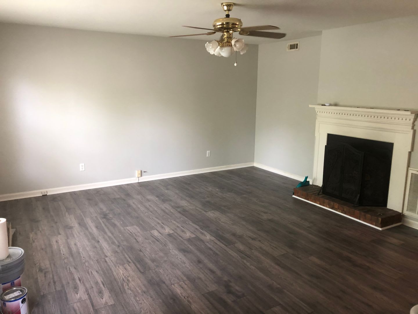 FOR LEASE – photo 3