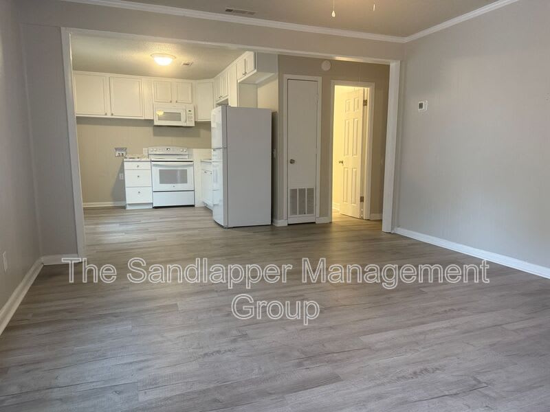 5061-5 Rockingham Street – photo 1