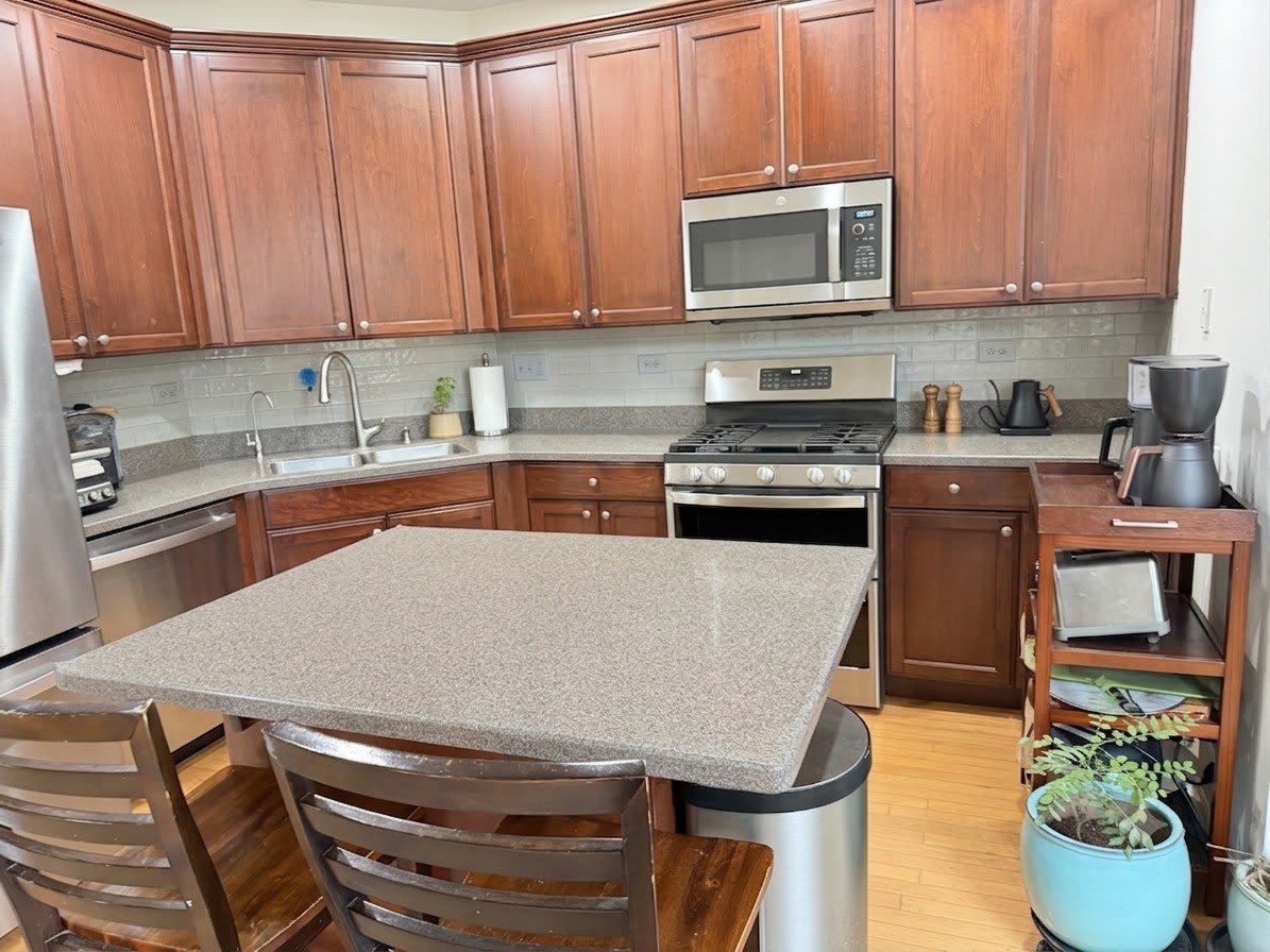 2564 Waterbury Lane – photo 5