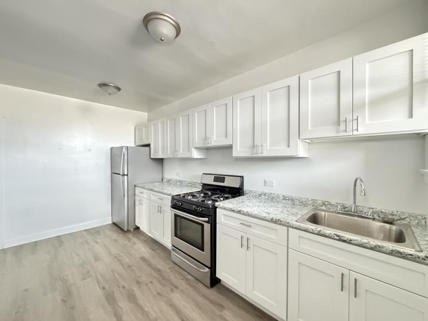 1650 Morse – photo 5