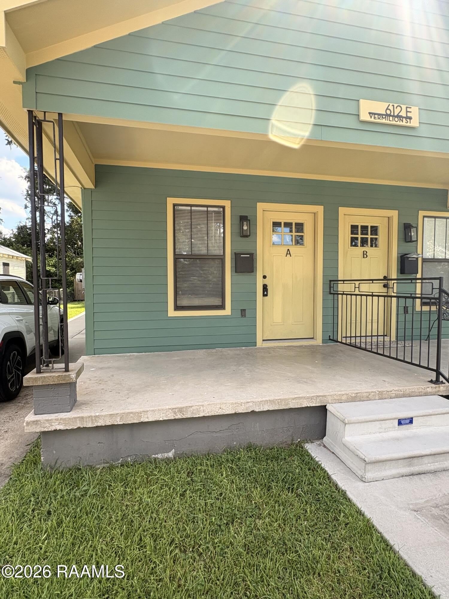 612 E Vermilion Street – photo 2