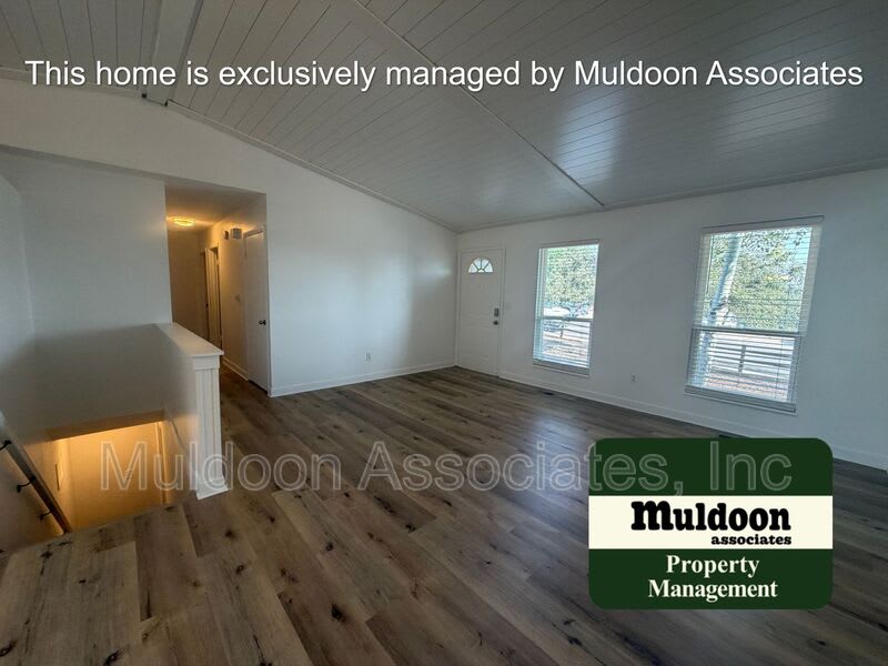 2958 Roche Dr. N – photo 5