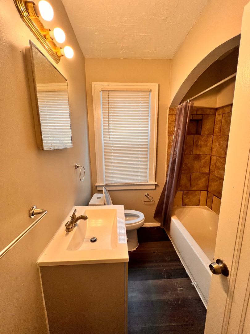 Section 8 Welcome – photo 3