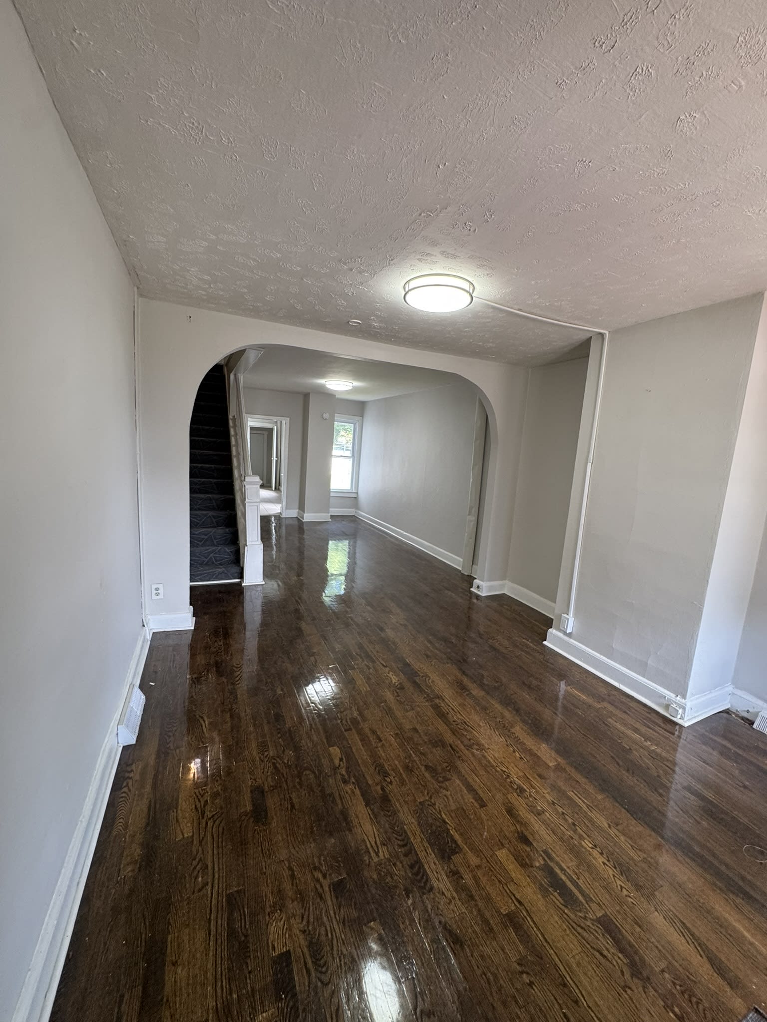 18 Wiley Avenue – photo 2