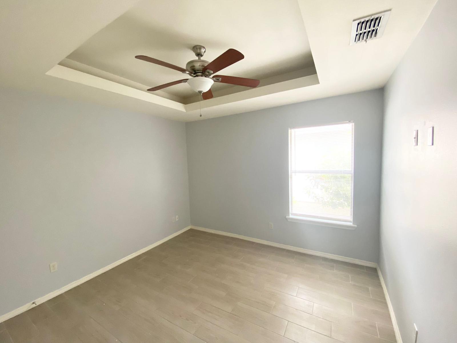 1227 White Oaks Dr – photo 5
