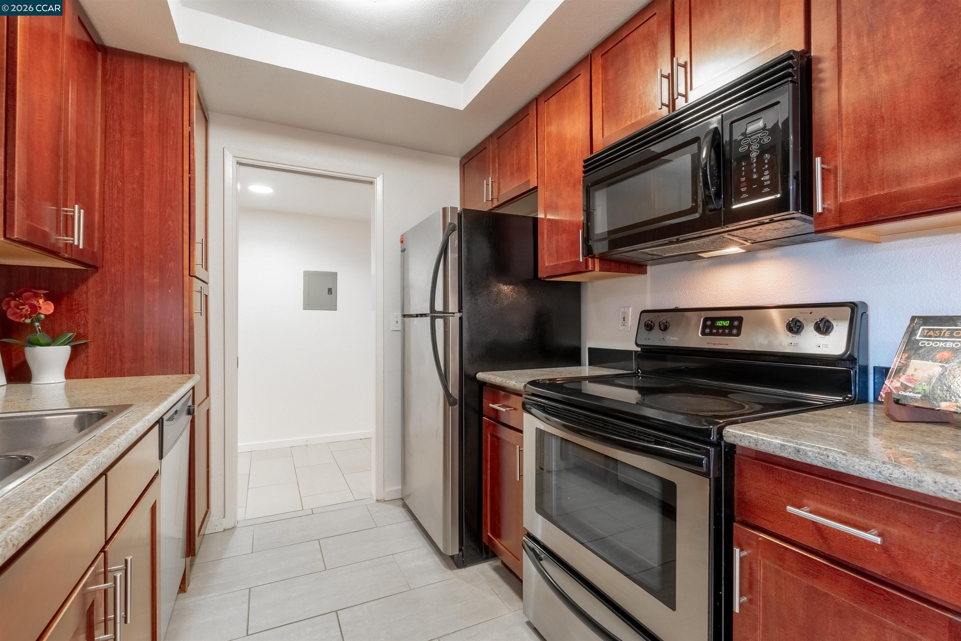 1315 A St – photo 4