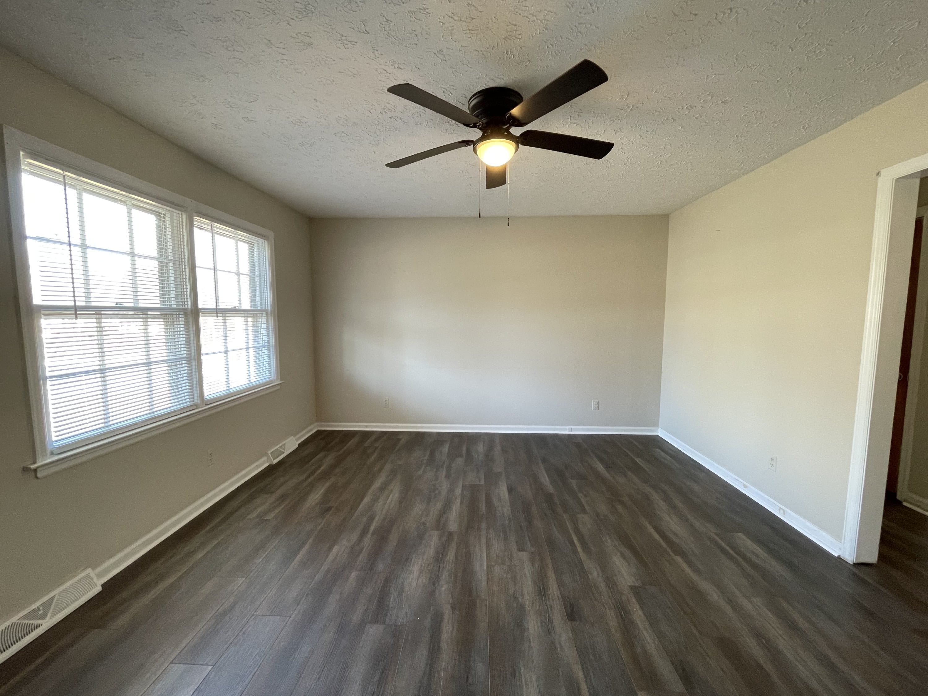 41 Salem Road B – photo 1
