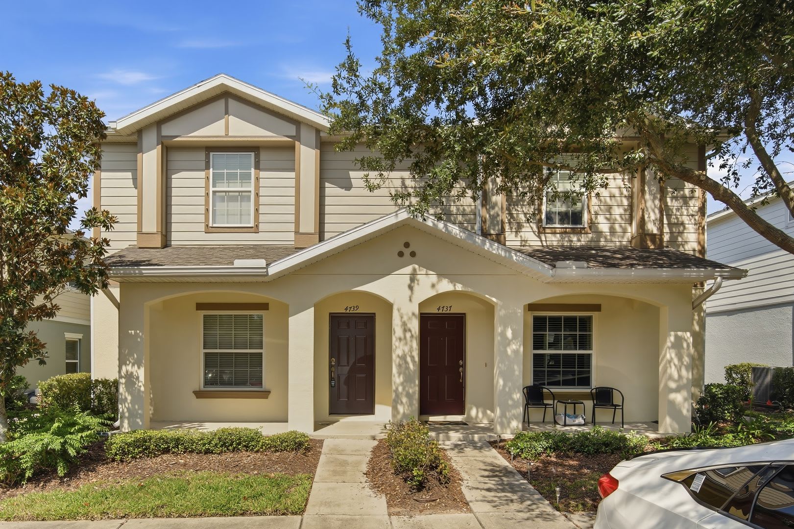 Beautiful 2-Bedroom Townhome in Gated Magnolia Park – Water Included – photo 2