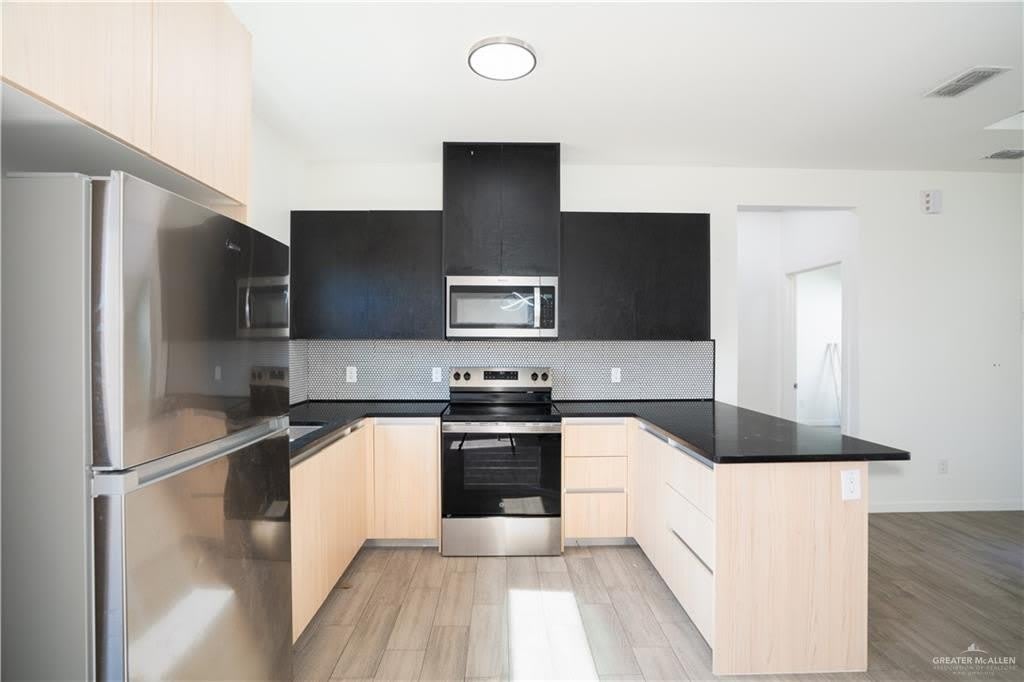 12509 N 40th Street – photo 5