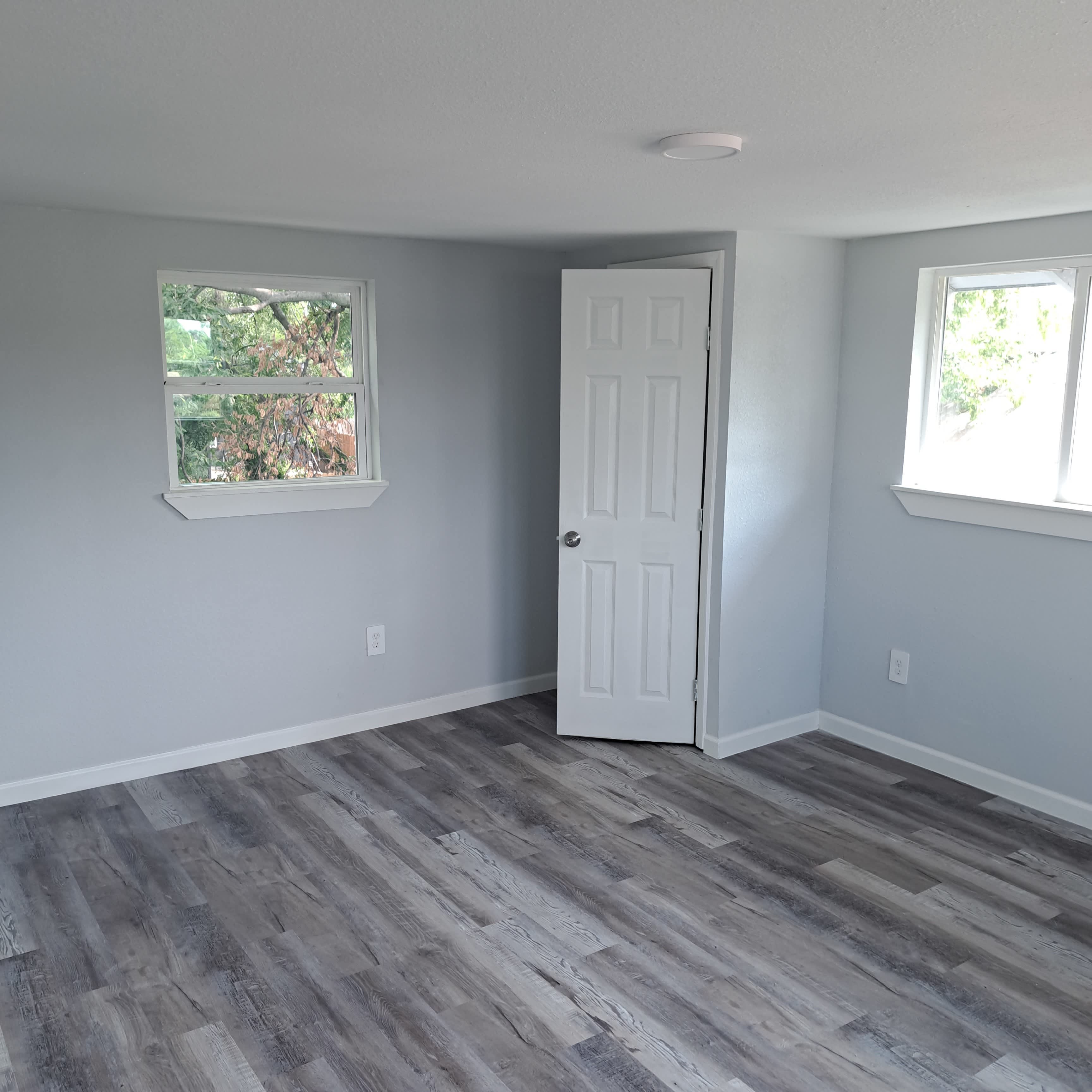 539 Hicks Ave – photo 4