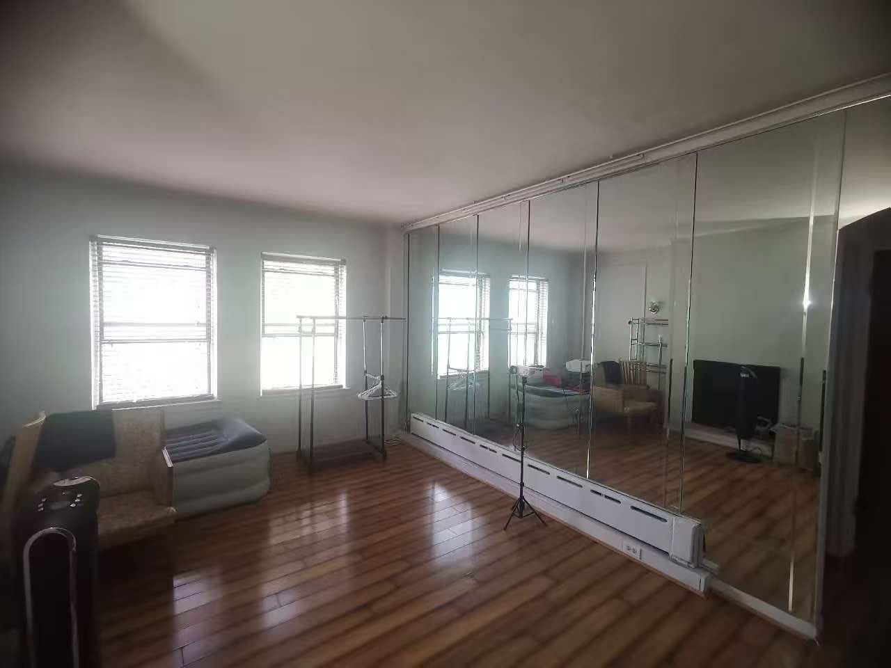 5135 S KENWOOD Avenue – photo 3
