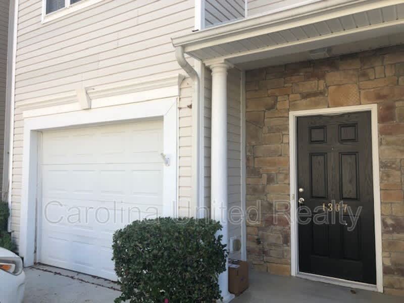 1307 Smokey Quartz Ln – photo 2