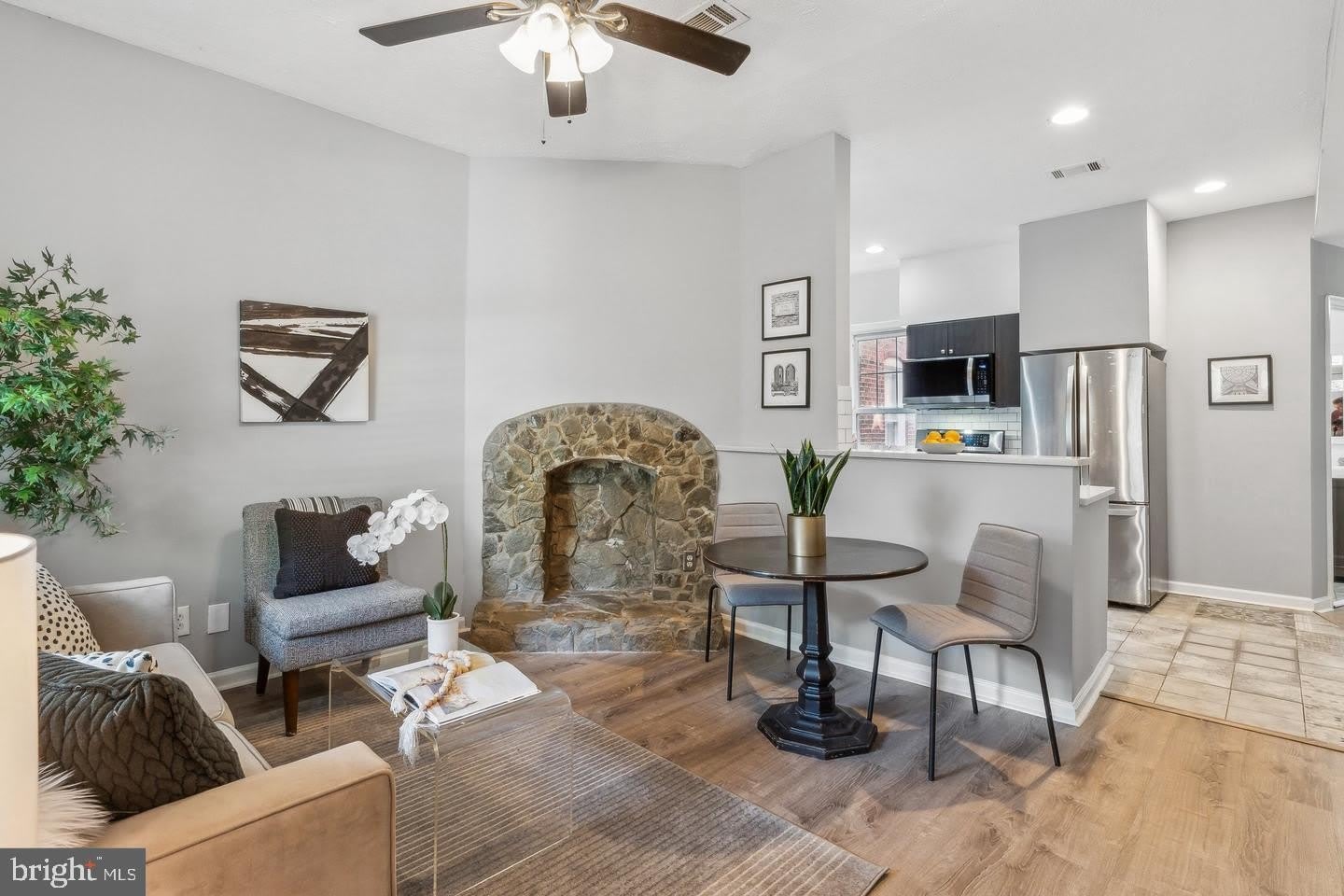 1267 MORSE Street NE – photo 5
