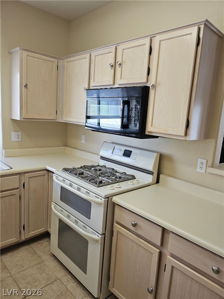6900 Indian Chief Drive – photo 4
