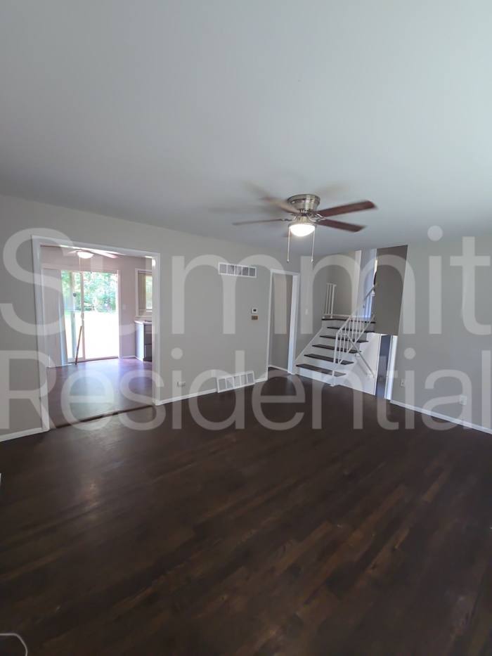 8004 East 91 Street – photo 2