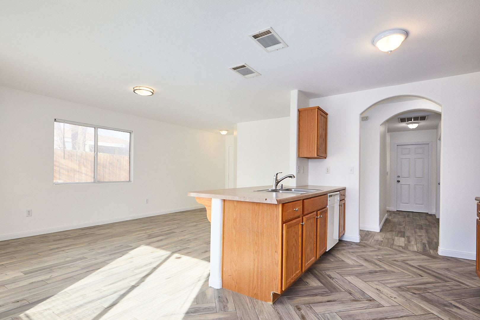3 Bedroom Barstow Home – photo 3