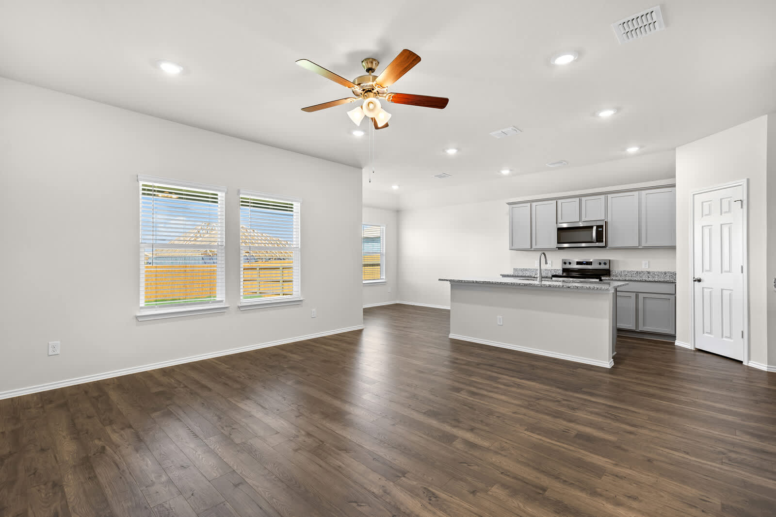 10408 Neptune Court – photo 2