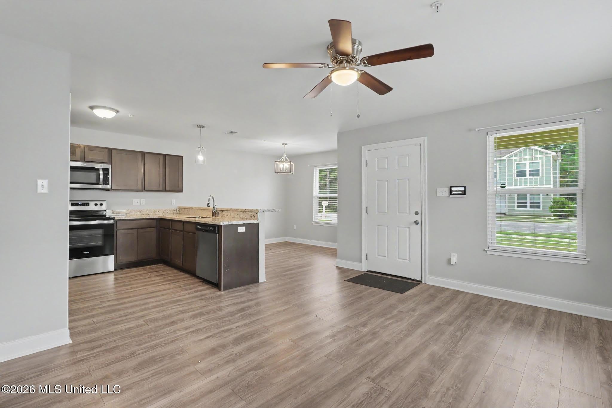 12056 Turnberry Cove – photo 2