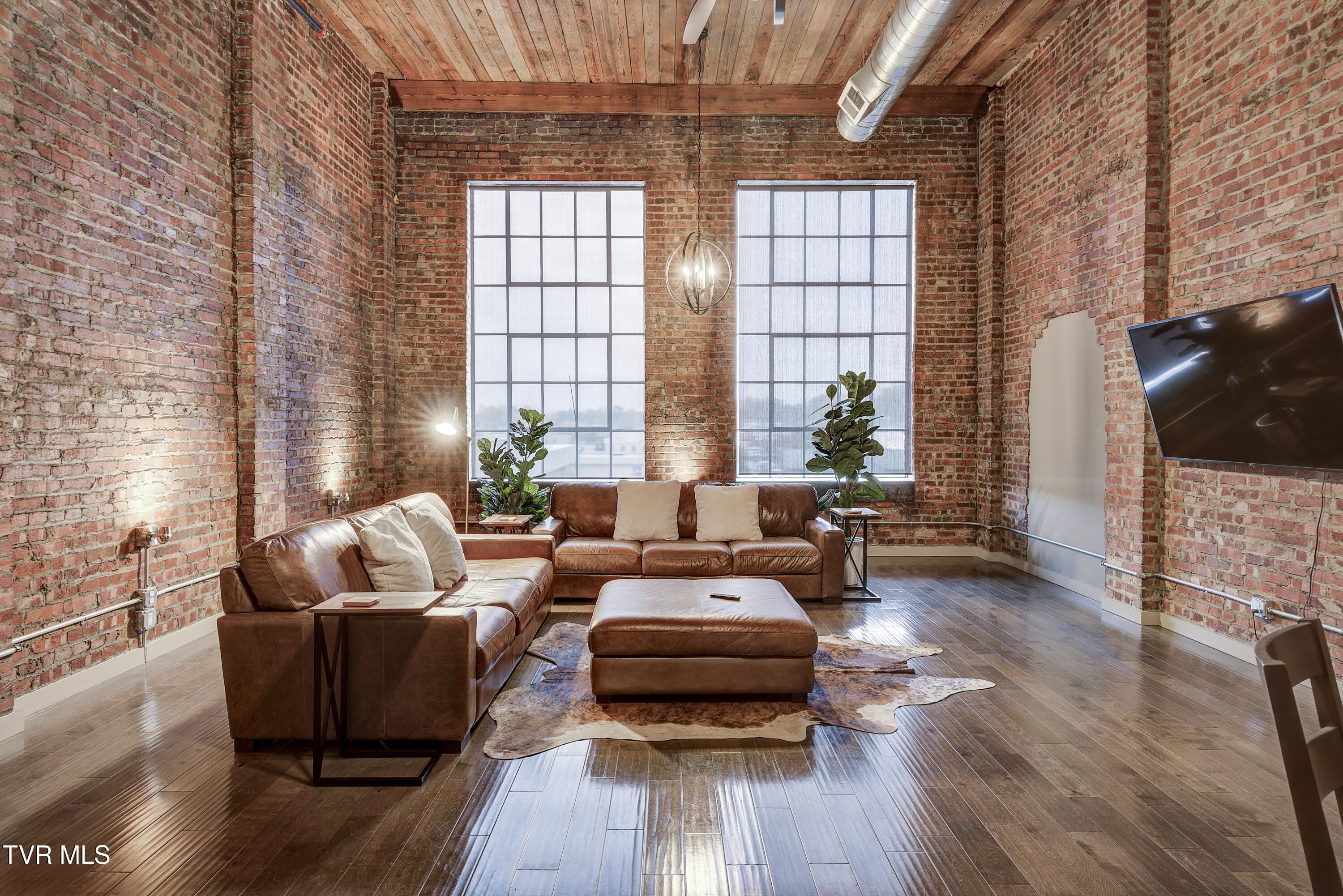 The Victor Lofts – photo 3