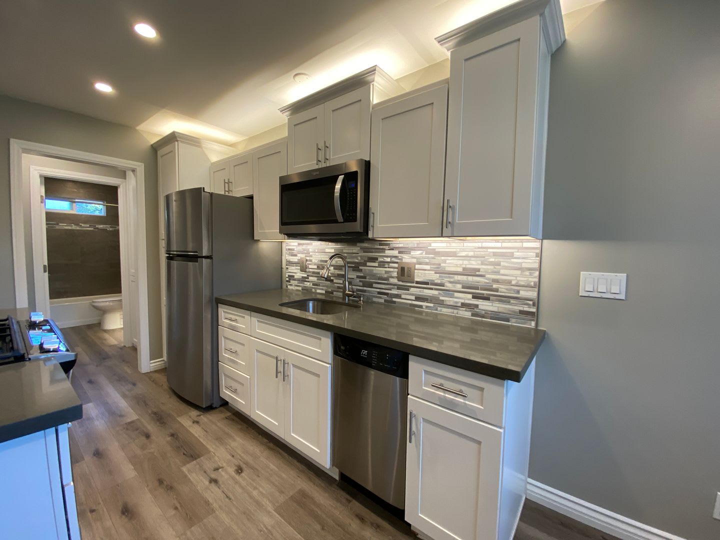 421 S. Myers – photo 4