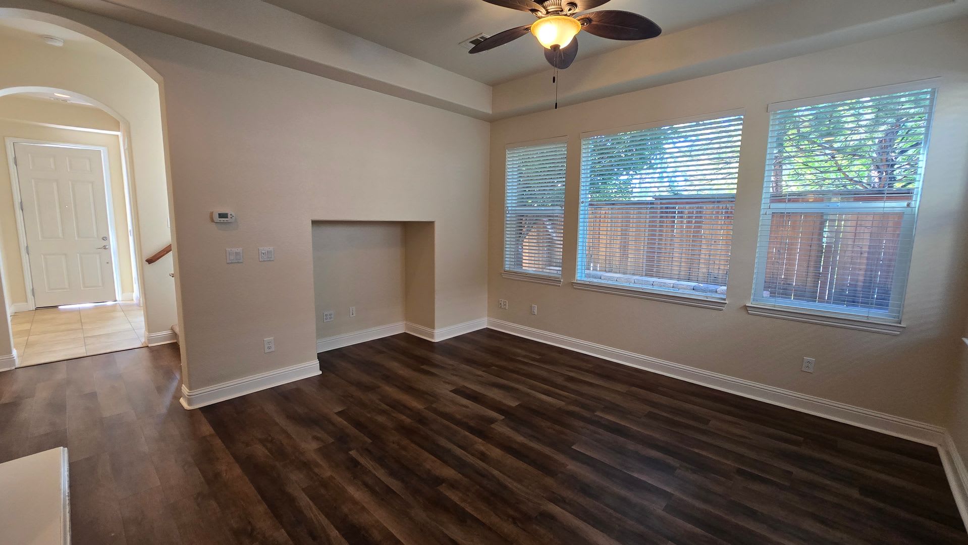Two Story Home in Somersett Vue Community – photo 4