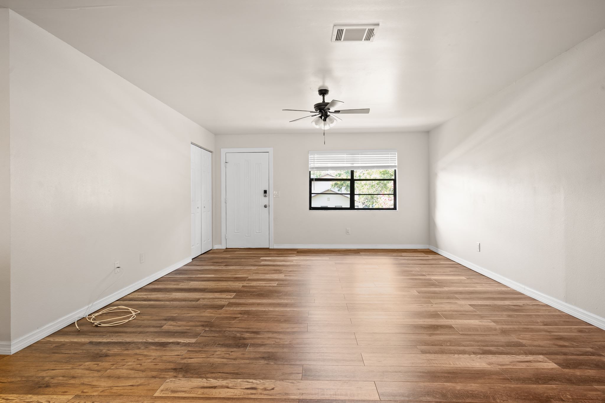 4945 91st Avenue – photo 3