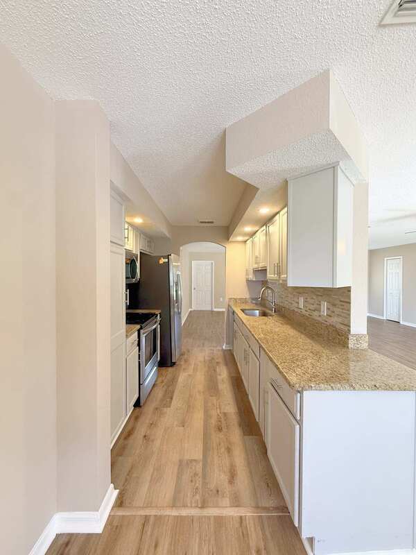 10300 Noddy Tern Road – photo 5