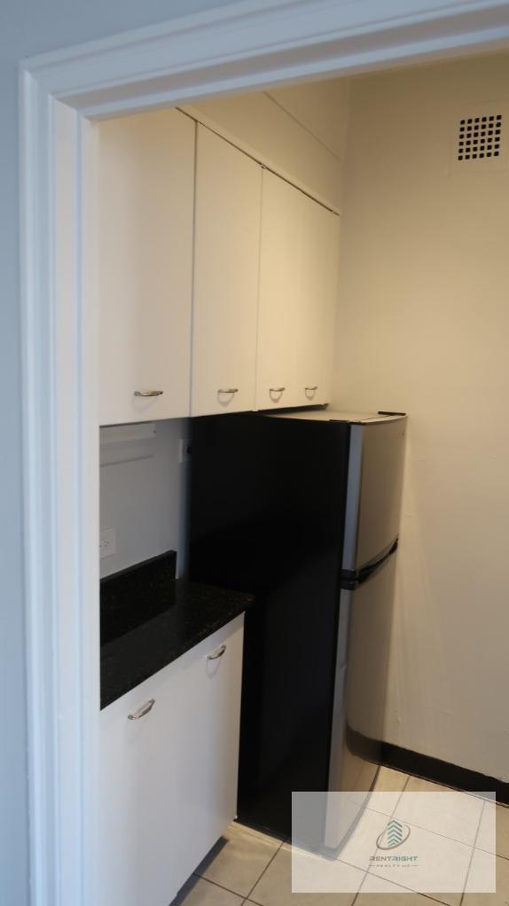 534 West Stratford Place – photo 5