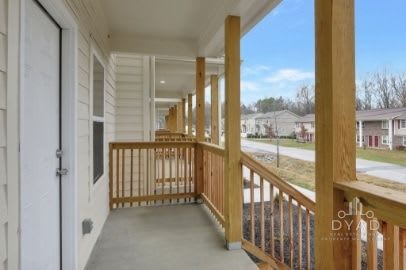 418 Caldwell Dr. – photo 2