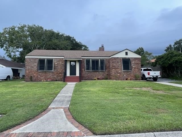 48 NE St. Augustine Blvd. – photo 1