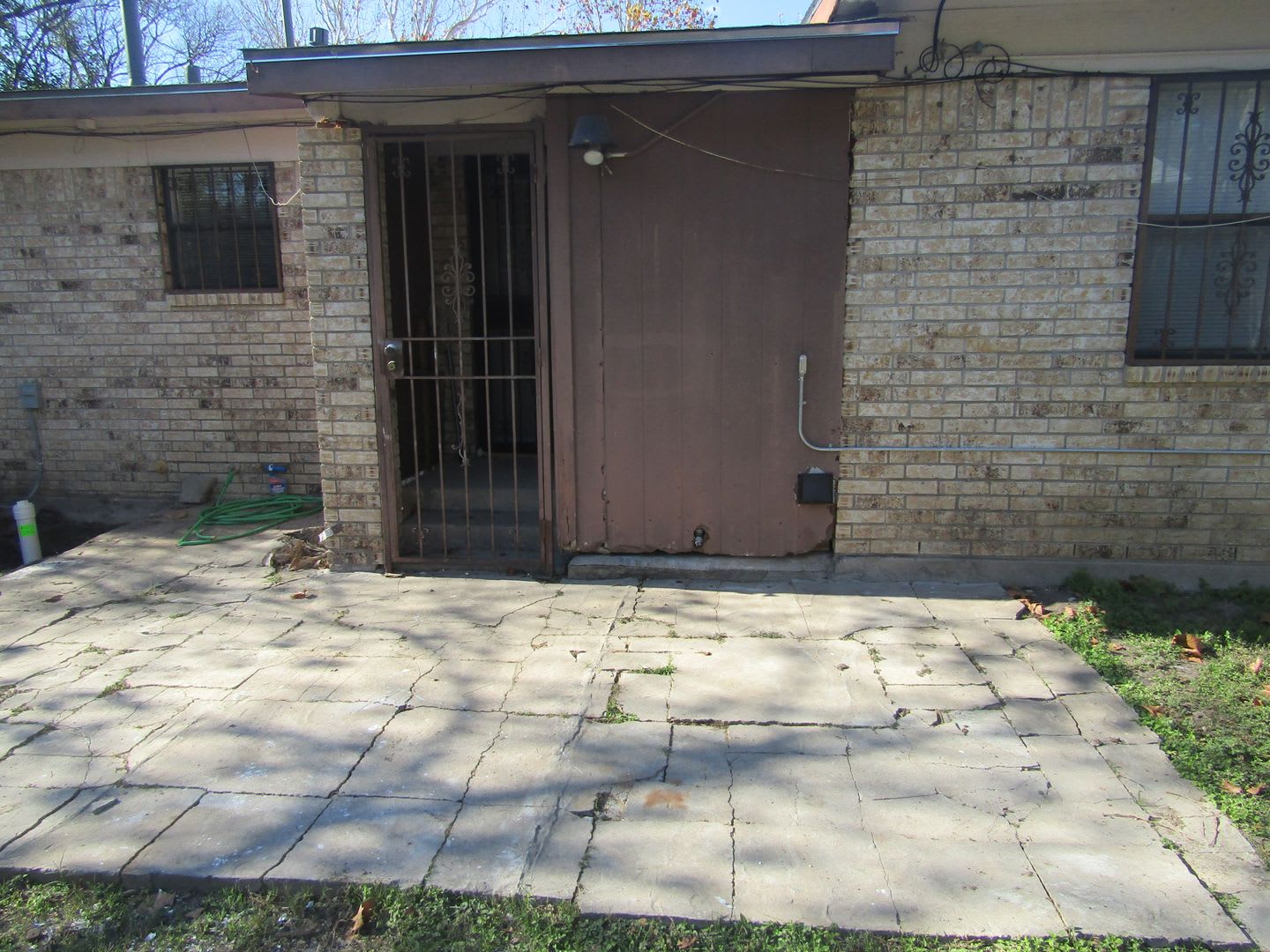 3 Bedroom 2 Bath Home – photo 2