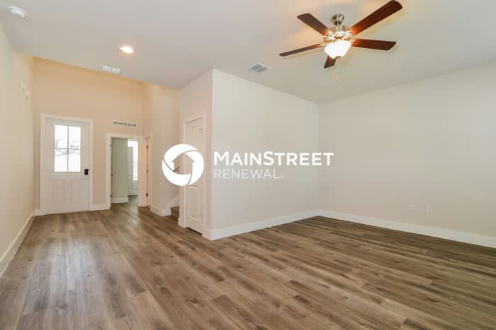 301 Pine Street – photo 2