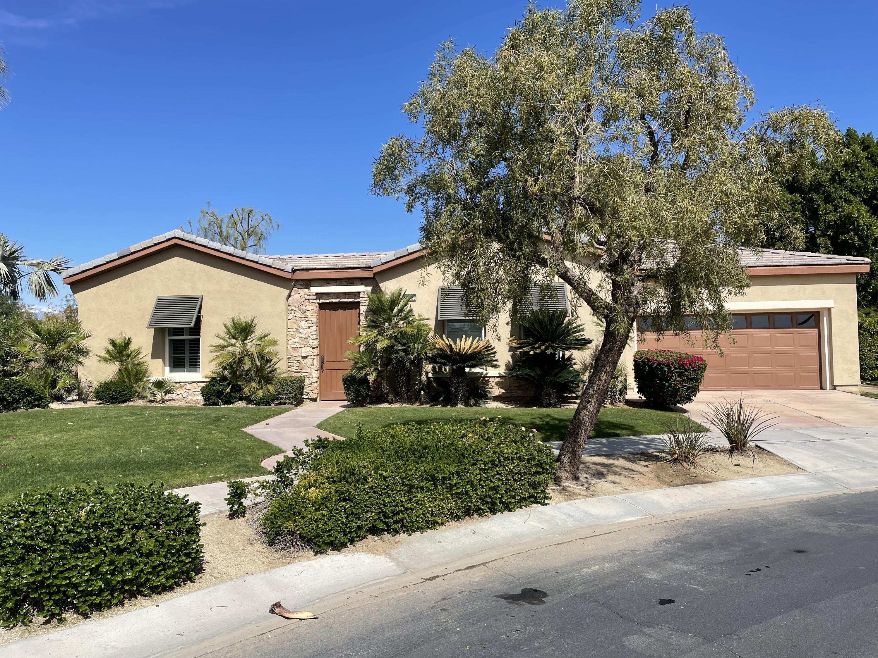 60189 Poinsettia Place – photo 4