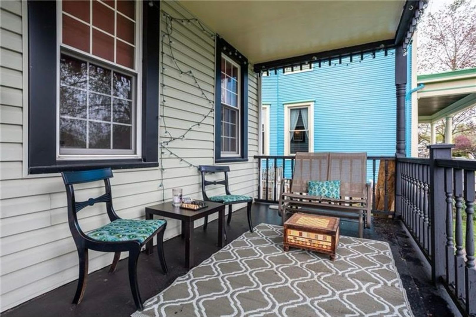 Stylish Victorian Home! – photo 3