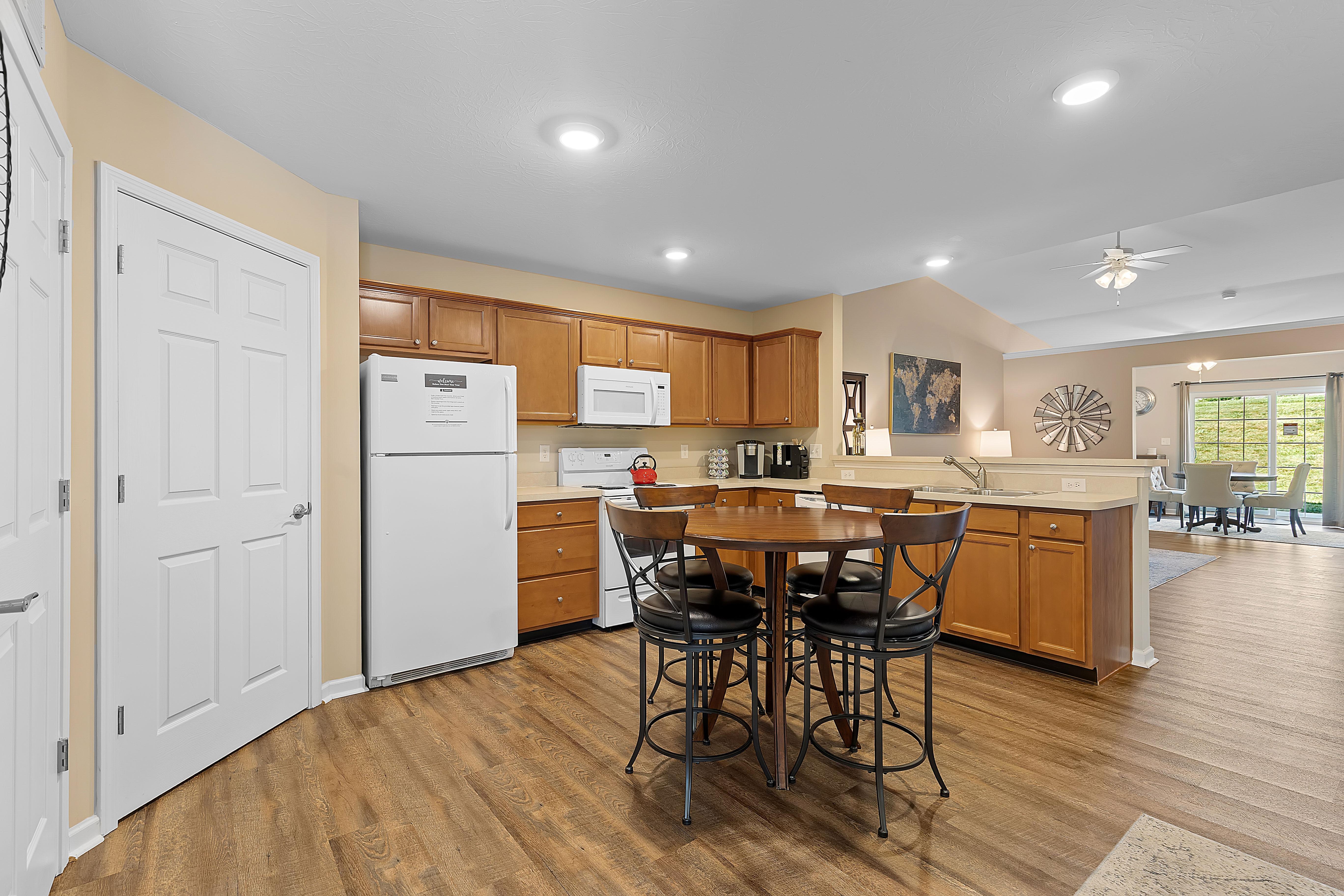 Redwood Westfield Myra Way – photo 5