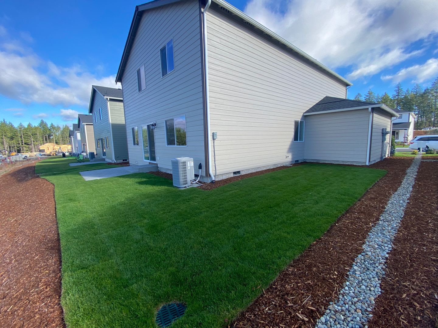 Brand New Home With Fantastic Views In Belfair – photo 2