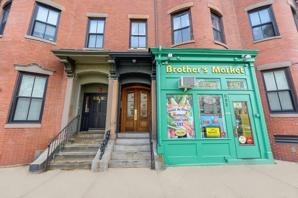 802 Tremont St – photo 2