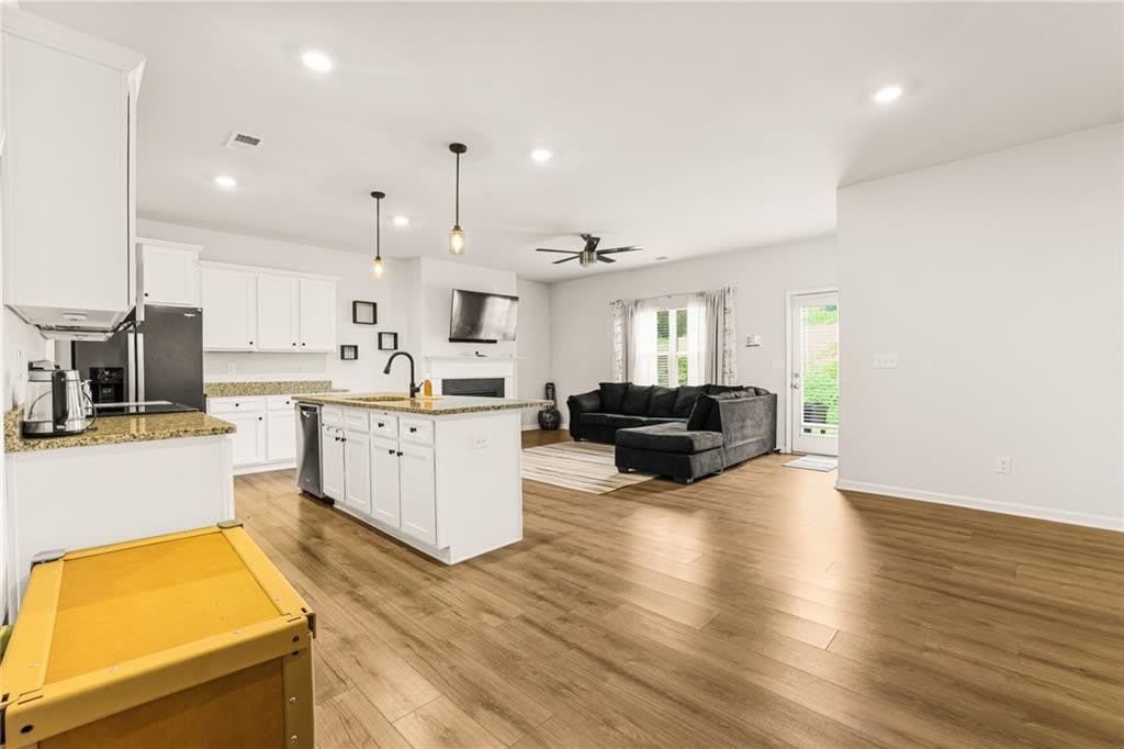 4514 Fillmore Trail Sw – photo 3
