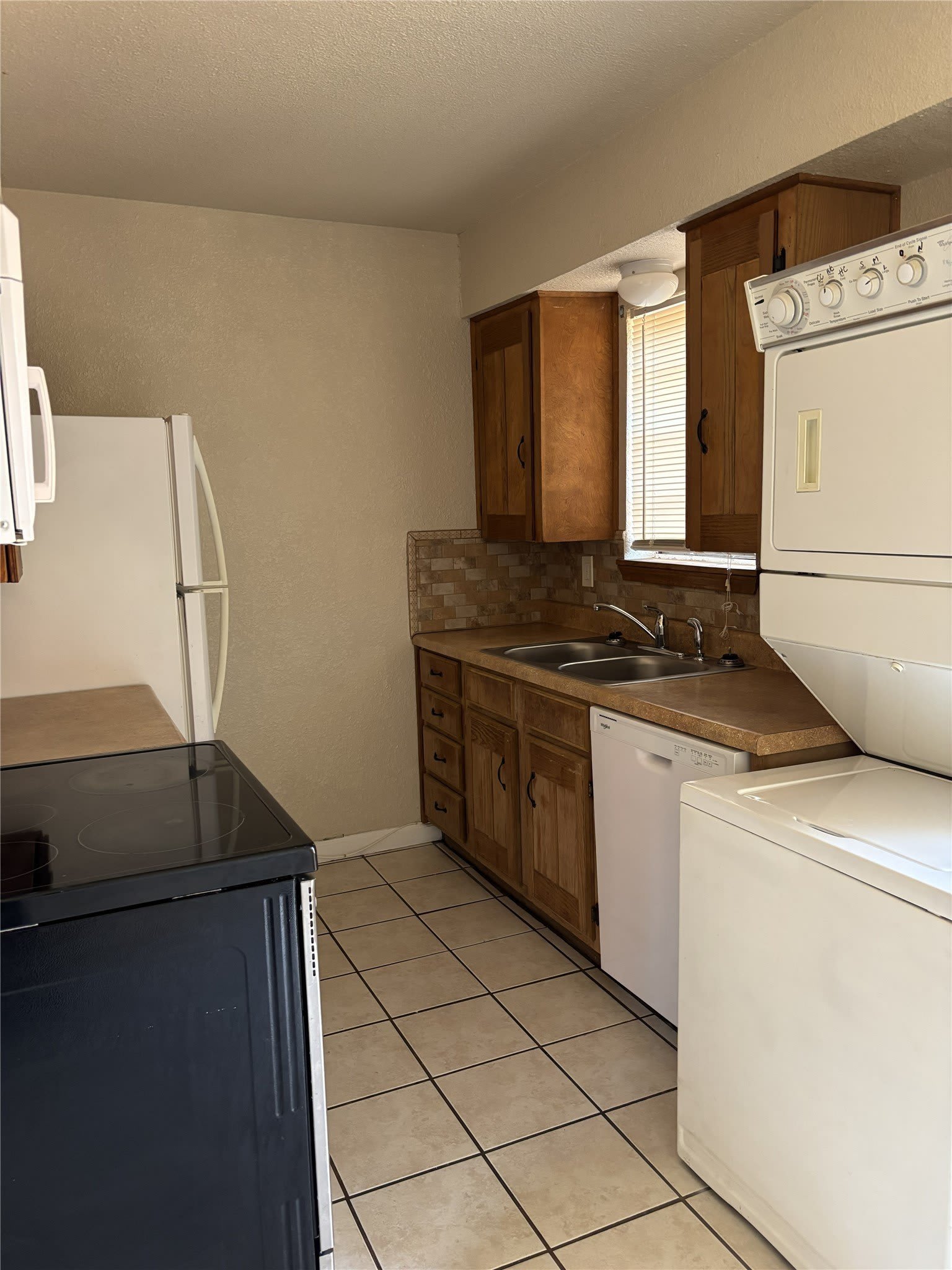 904 N Frances Street – photo 2