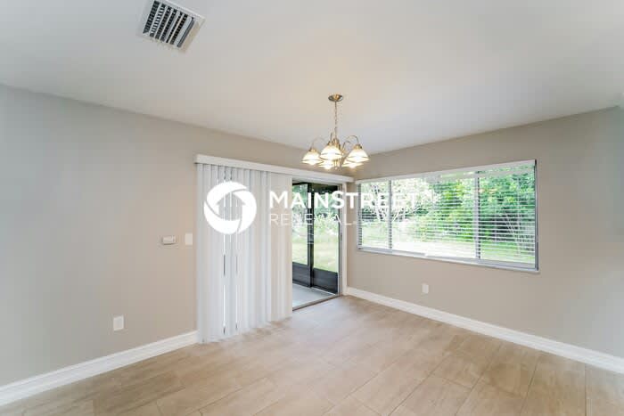 5666 Orpha Street – photo 4