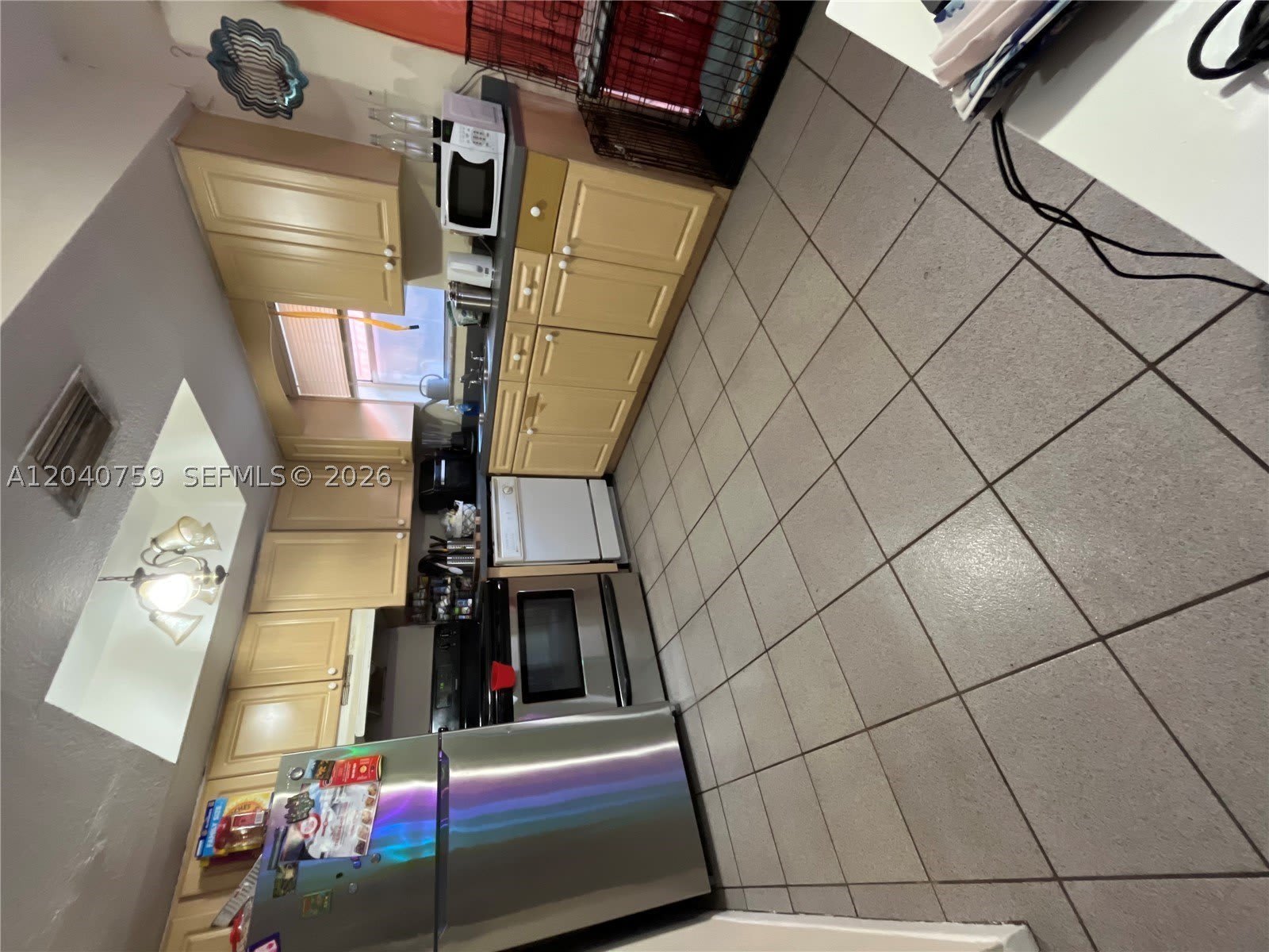 5305 NW 27th St – photo 4