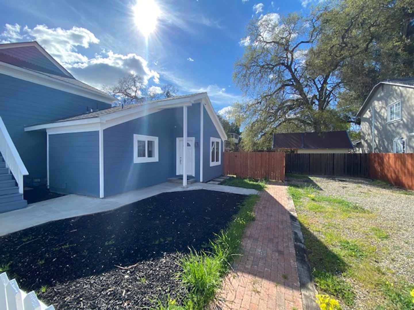3987 8th Ave #B – photo 2