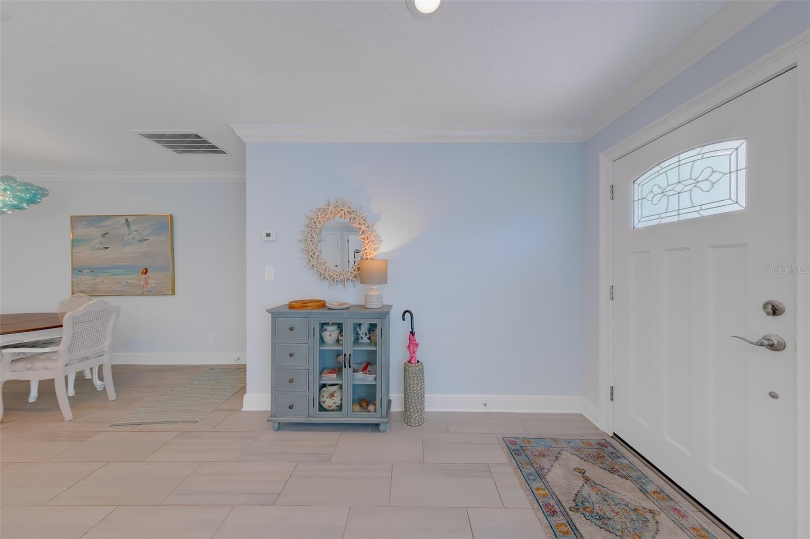 196 Overbrook Drive E – photo 3