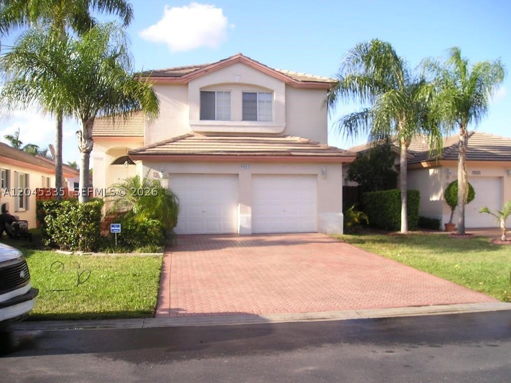 9921 NW 31st St – photo 1