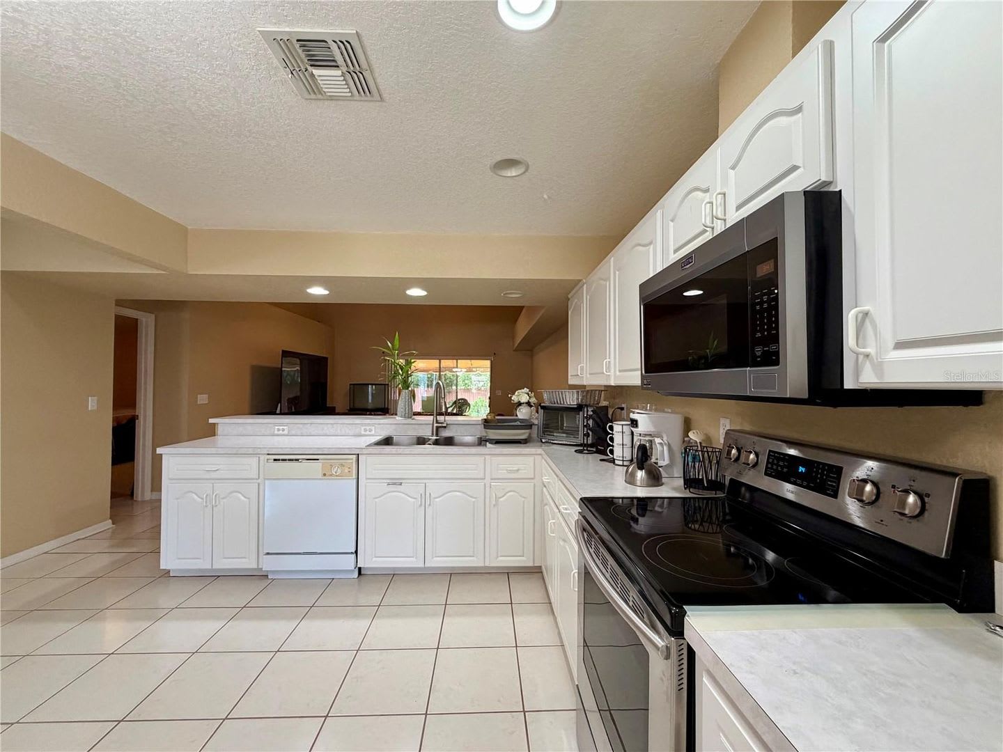 1762 Grey Fox Dr – photo 3